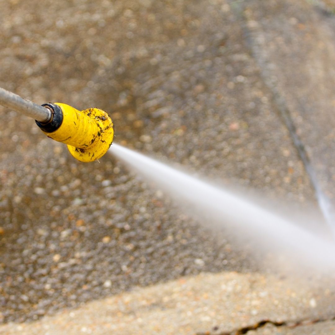 close up photo of power washing nozzle