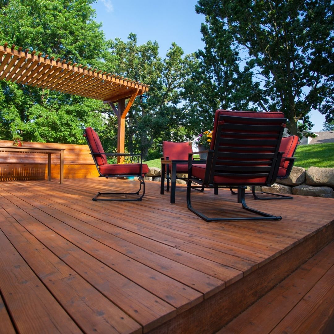 M7473 - DJs Painting - Steps to Stain Your Deck 4 photo of freshly stained deck